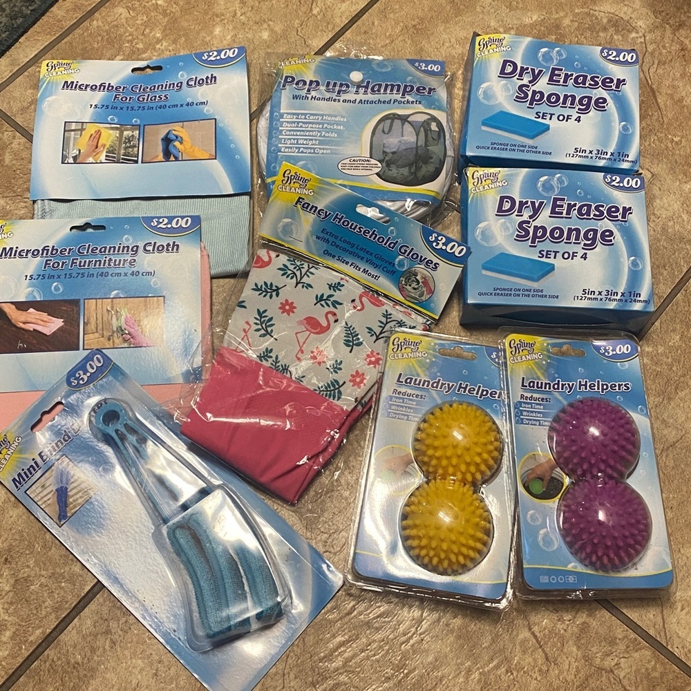 Household Cleaning and Laundry Set Dusting Cleanup Dryer Balls